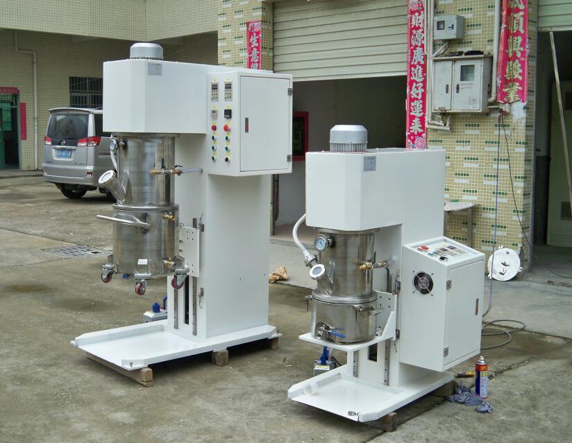 Vacuum Mixer Machine