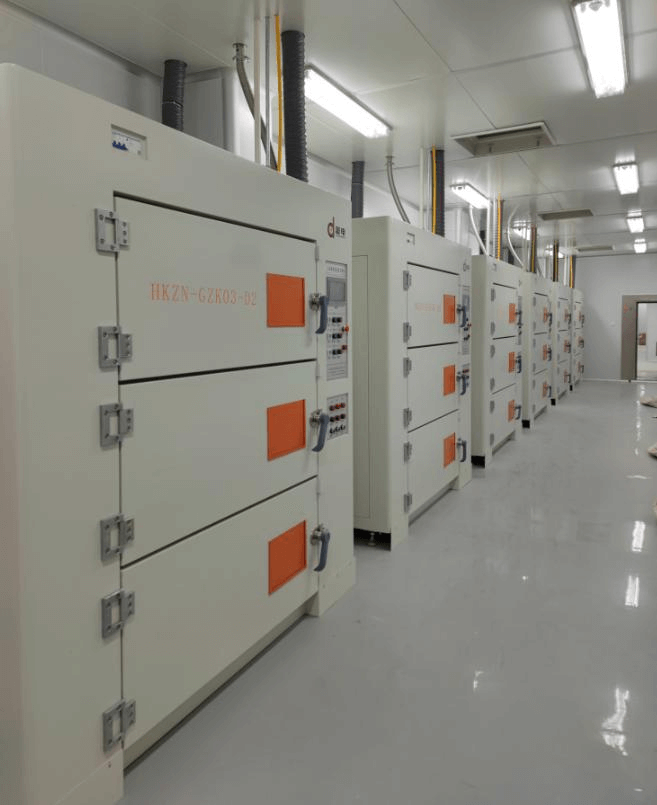 Vacuum Oven