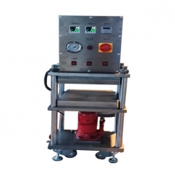 flat vulcanizing machine