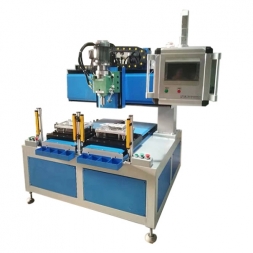 CNC riveting machine